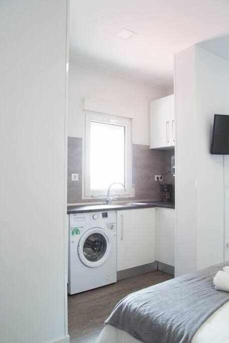 Comodo Y Agradable Estudio En Madrid Centro A6 Εξωτερικό φωτογραφία